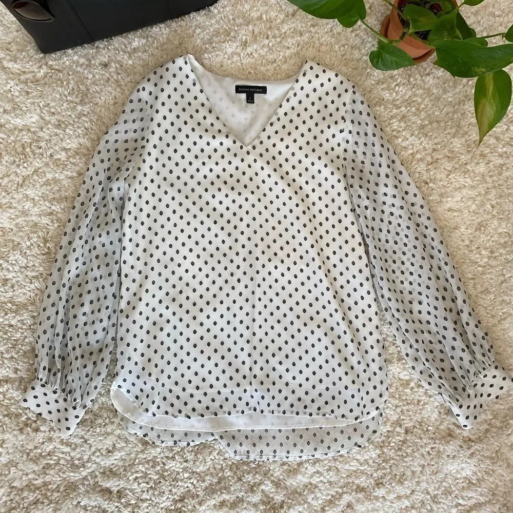 Banana Republic Women’s Polka Dot Blouse - Picture 1 of 10